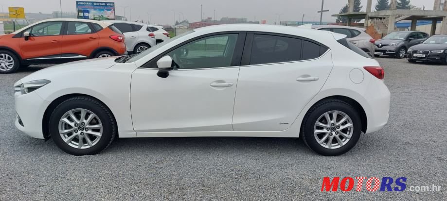 2017' Mazda 3 Cd105 photo #5