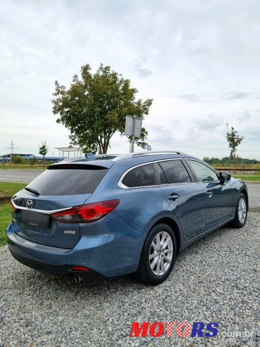 2013' Mazda 6 Sport Combi photo #6