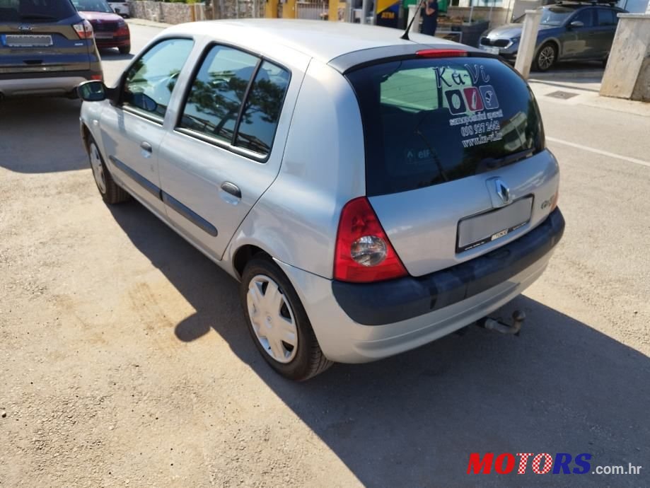 2004' Renault Clio photo #3