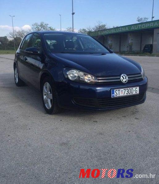 2010' Volkswagen Golf VI 1,6 Tdi photo #1
