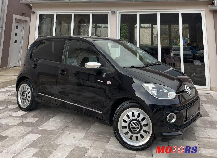 2013' Volkswagen Up! 1,0 Up! photo #4