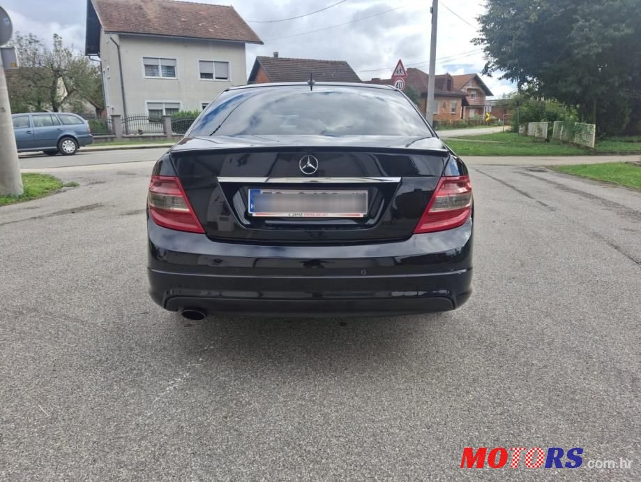 2008' Mercedes-Benz C-Klasa 220 Cdi Classic photo #6