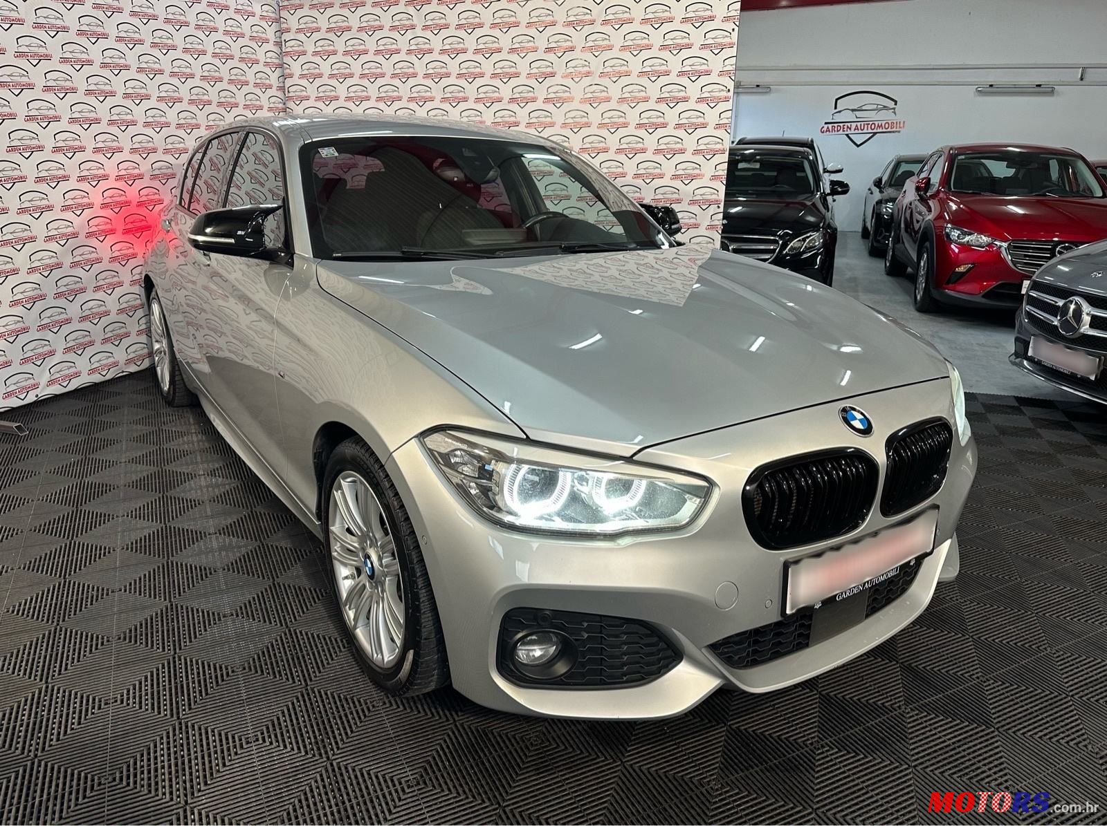 2015' BMW Serija 1 120D photo #4