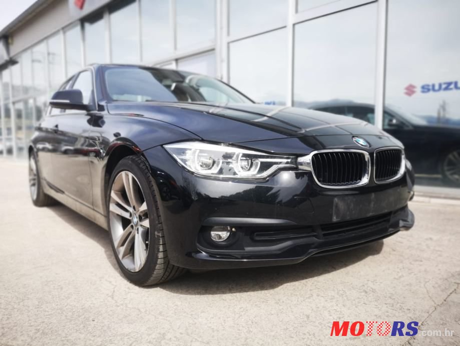 2017' BMW Serija 3 316D photo #3