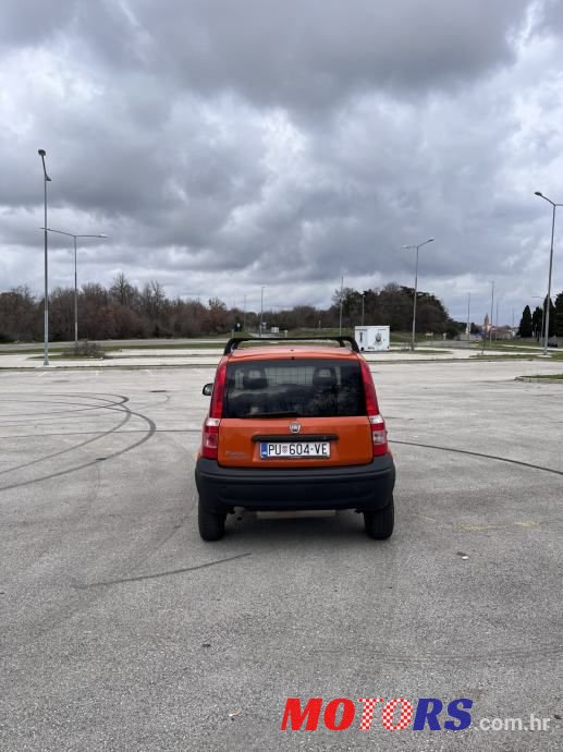 2011' Fiat Panda 1,2 photo #5