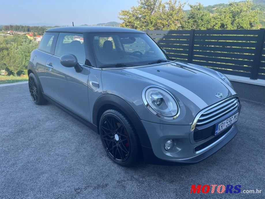 2016' MINI Cooper photo #1