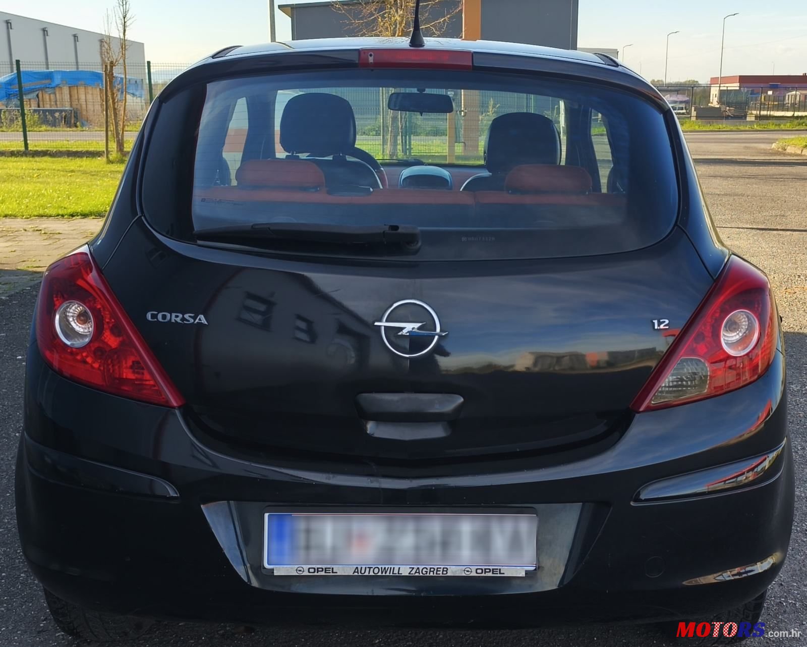 2008' Opel Corsa 1,2 16V photo #3