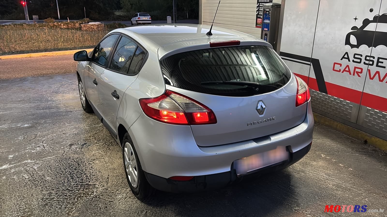 2010' Renault Megane 1,5 Dci photo #2