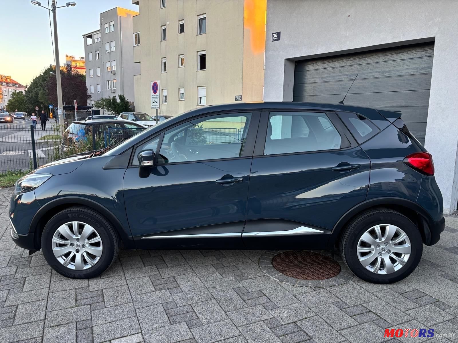 2014' Renault Captur Tce 90 photo #5