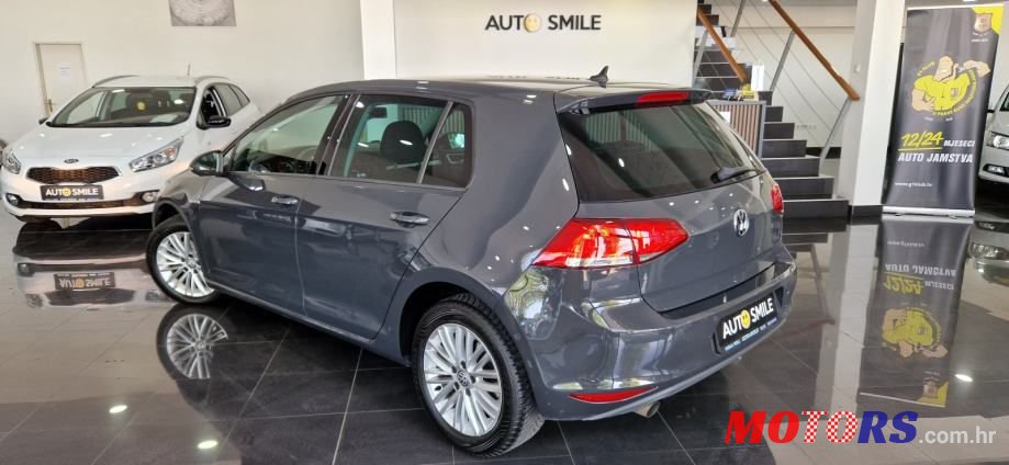 2015' Volkswagen Golf 7 1,6 Tdi photo #2
