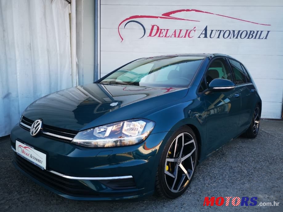 2017' Volkswagen Golf 7 2,0 Tdi Bmt photo #1