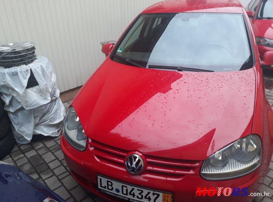 2004' Volkswagen Golf V 2,0 Tdi photo #2