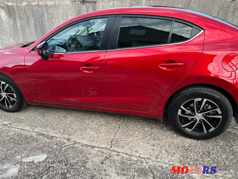 2014' Mazda 3 G120 Challenge photo #2