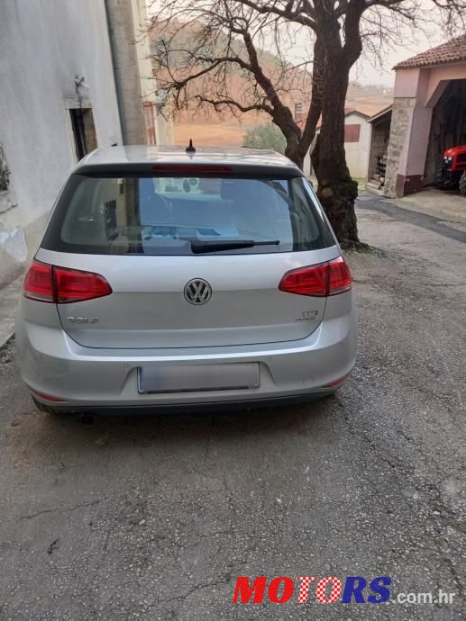 2014' Volkswagen Golf 7 1,6 Tdi Bmt photo #5