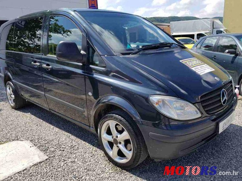 2006' Mercedes-Benz Vito Kompaktni photo #2