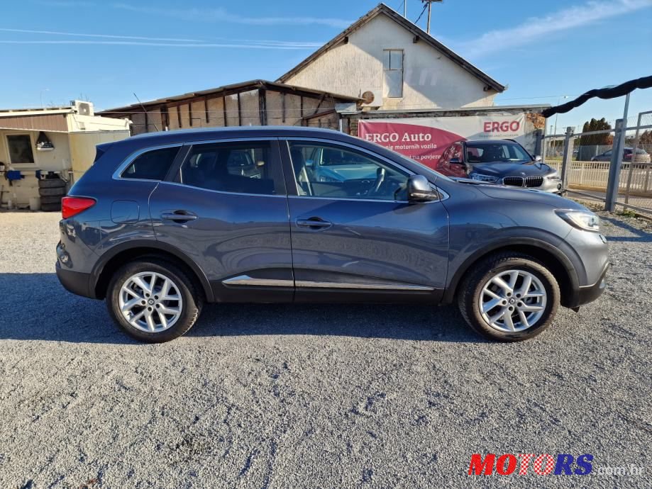 2016' Renault Kadjar Dci 110 photo #6