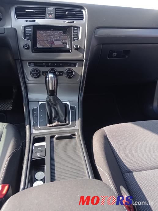 2014' Volkswagen Golf 7 photo #6