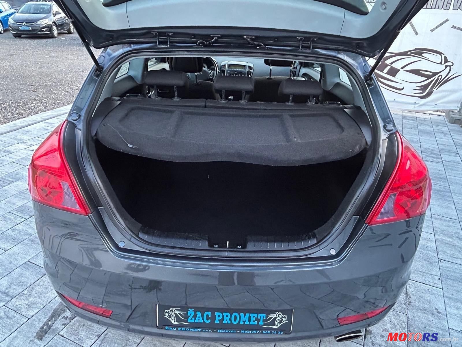 2008' Kia Ceed 1,4 photo #1