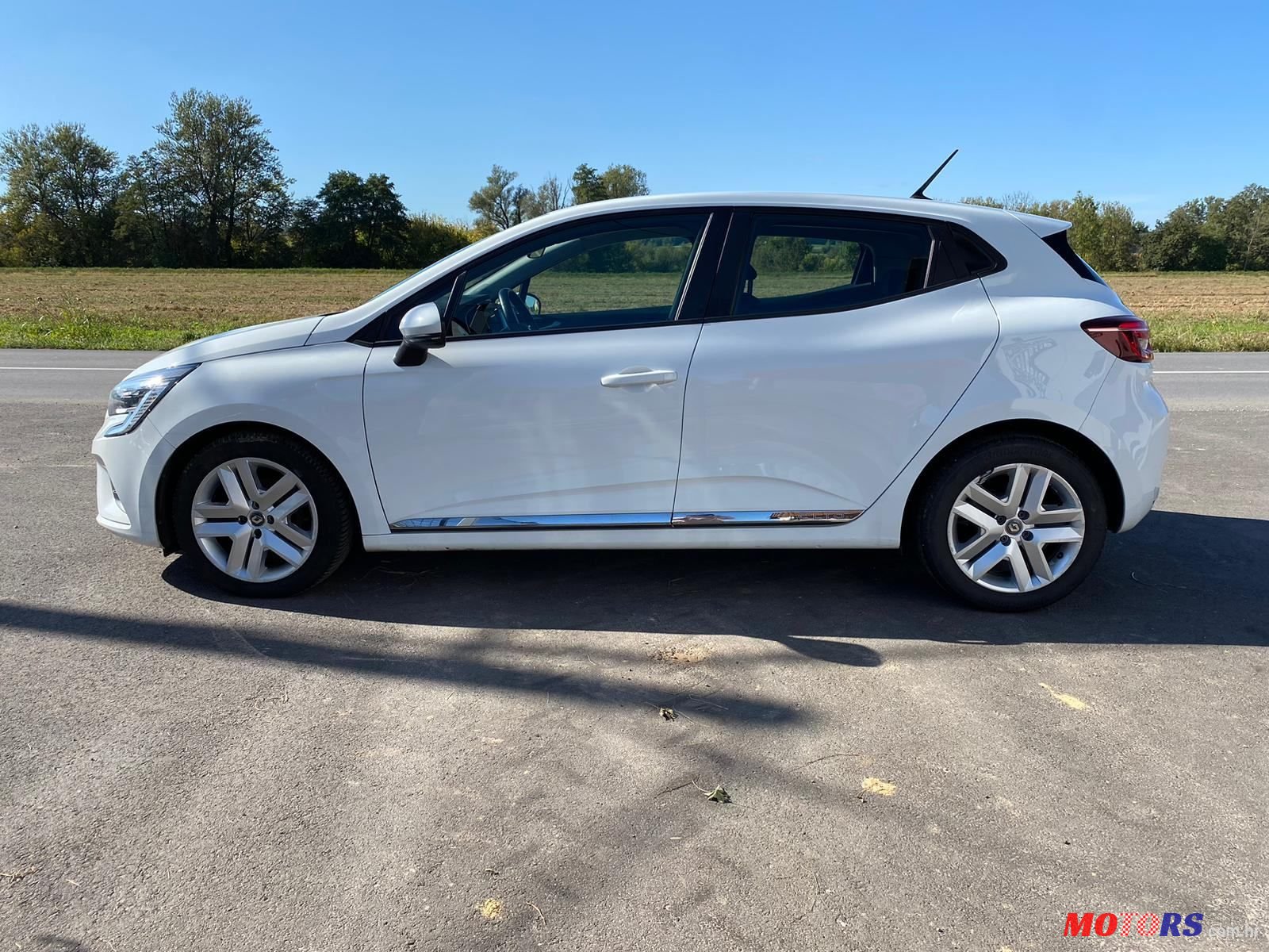 2020' Renault Clio Dci photo #4