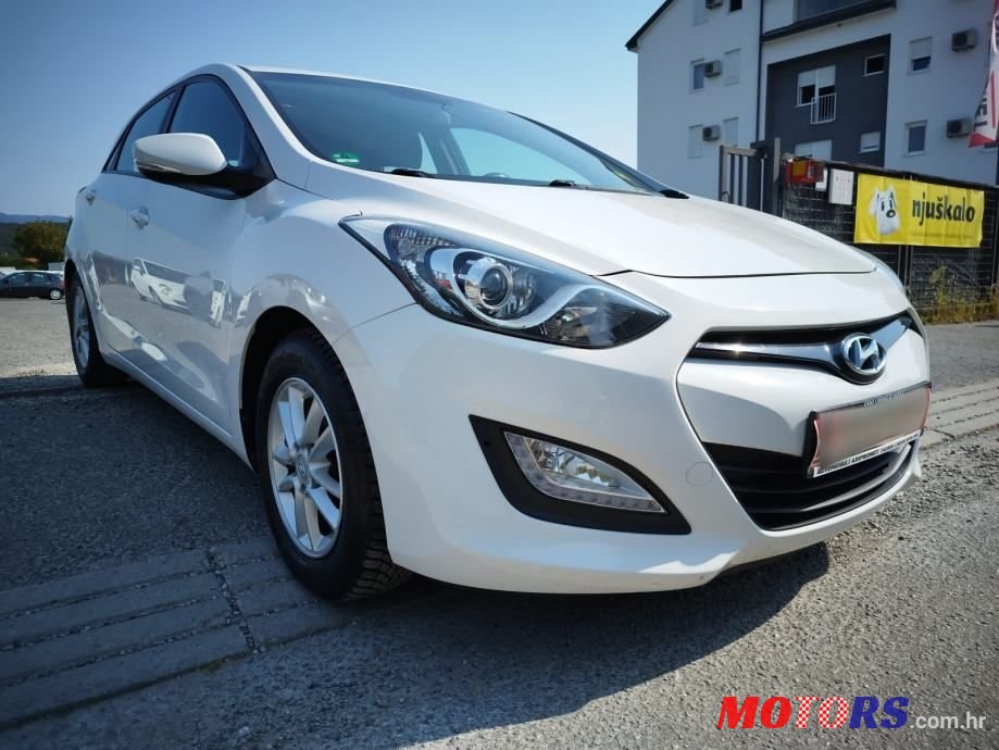 2015' Hyundai i30 photo #1