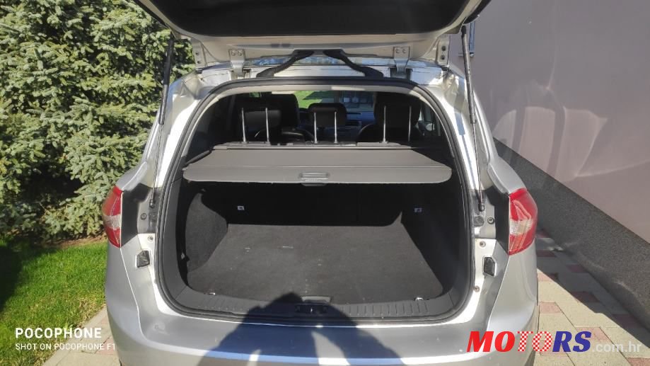 2009' Ford Kuga 2,5 T photo #4