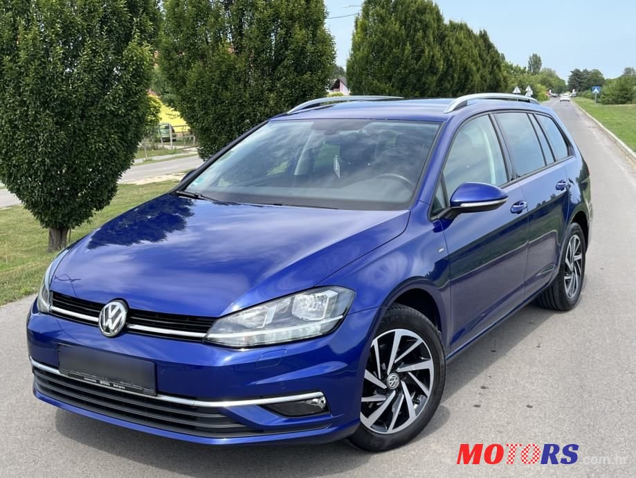 2019' Volkswagen Golf VII 1,6 Tdi photo #1