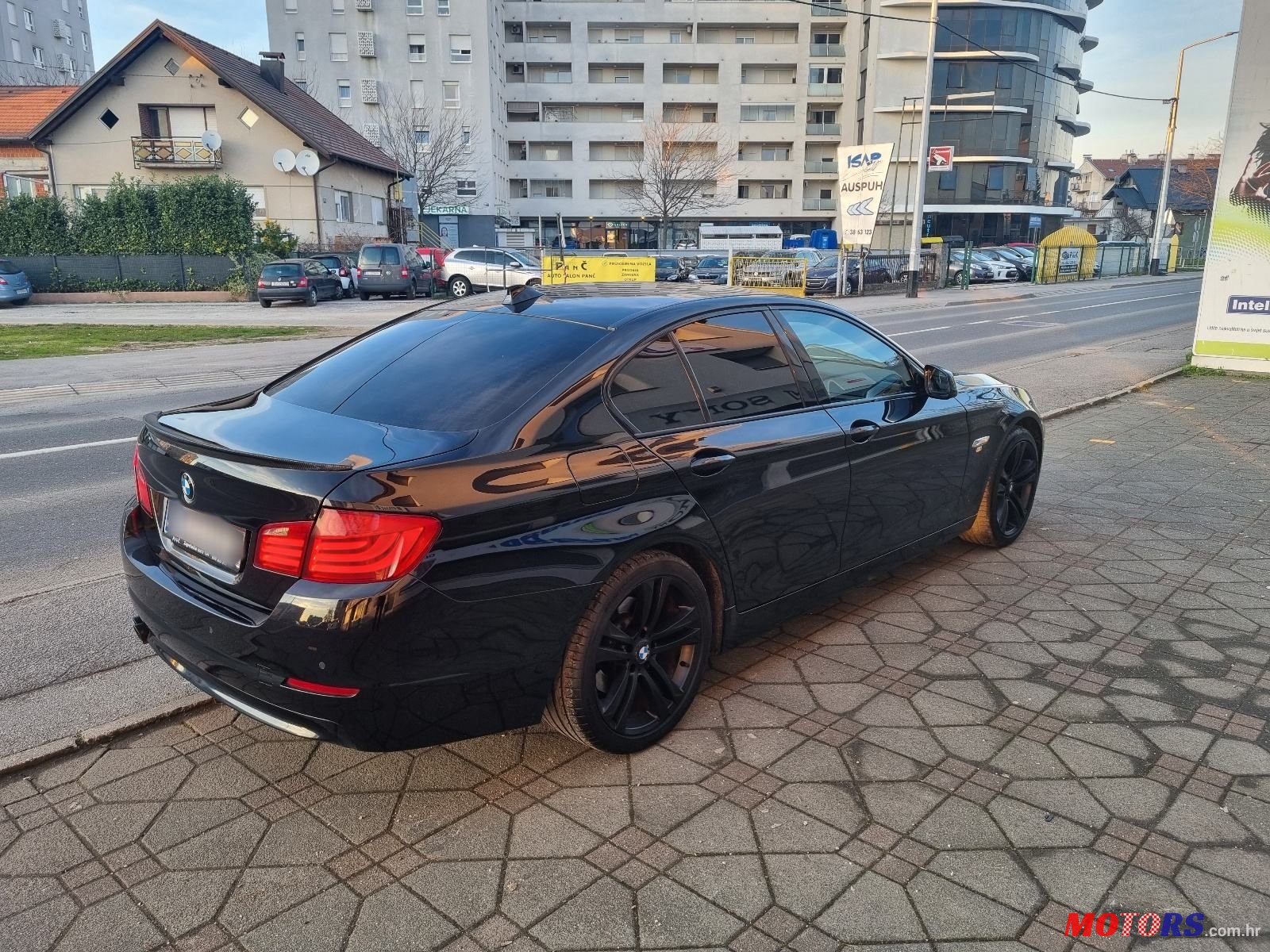 2011' BMW Serija 5 520D photo #6