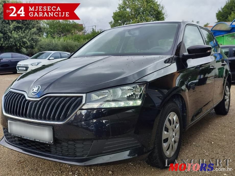 2020' Skoda Fabia 1,0 photo #3