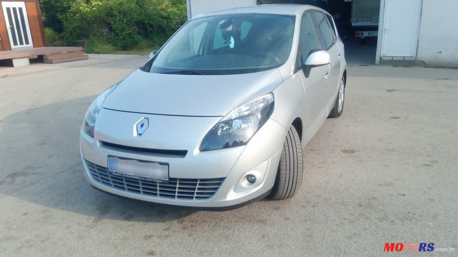 2011' Renault Grand Scenic 1.6 Dci photo #1