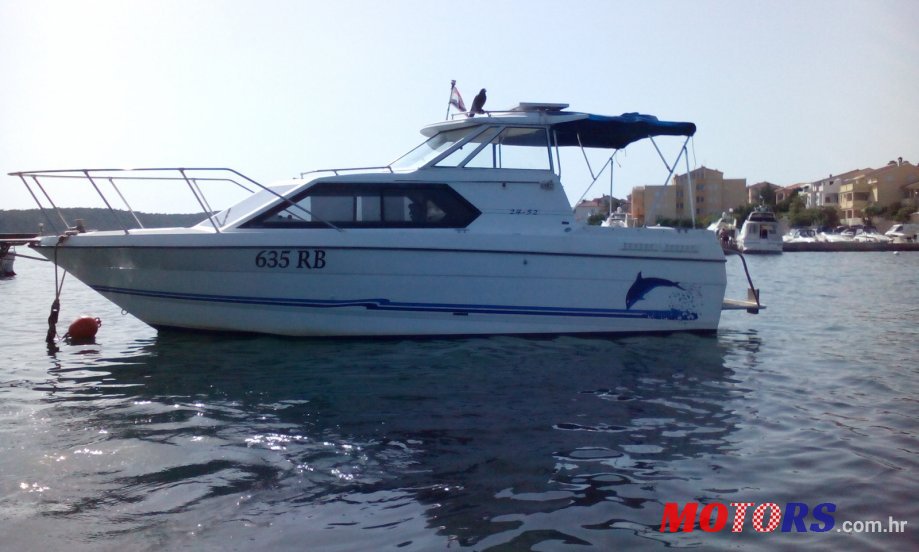 1993' Bayliner 2452 photo #1