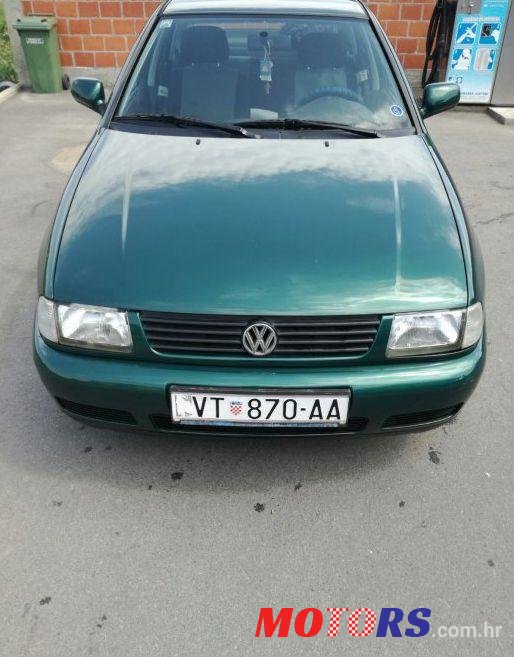 1997' Volkswagen Polo Classic photo #1