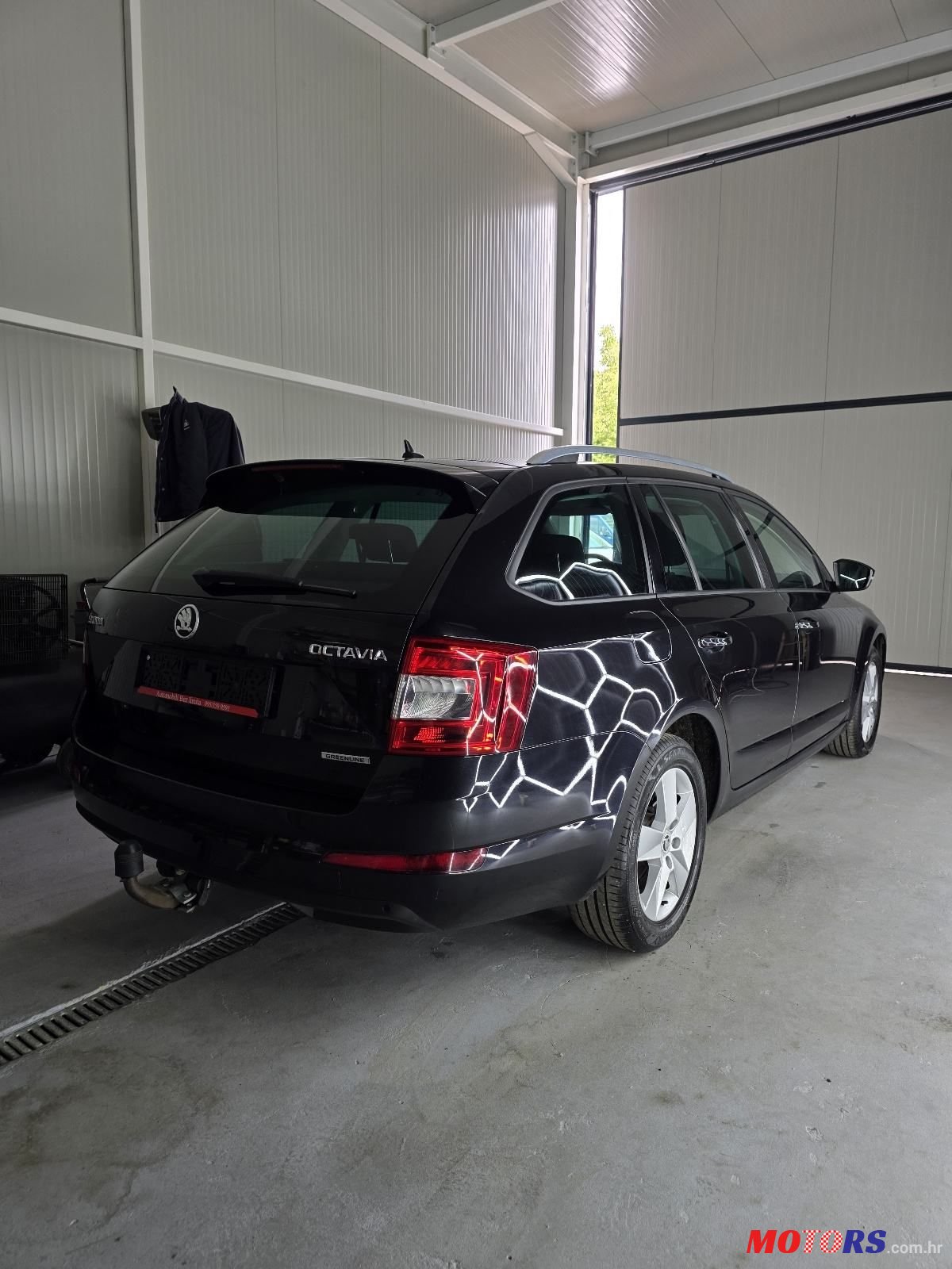 2014' Skoda Octavia Combi photo #3