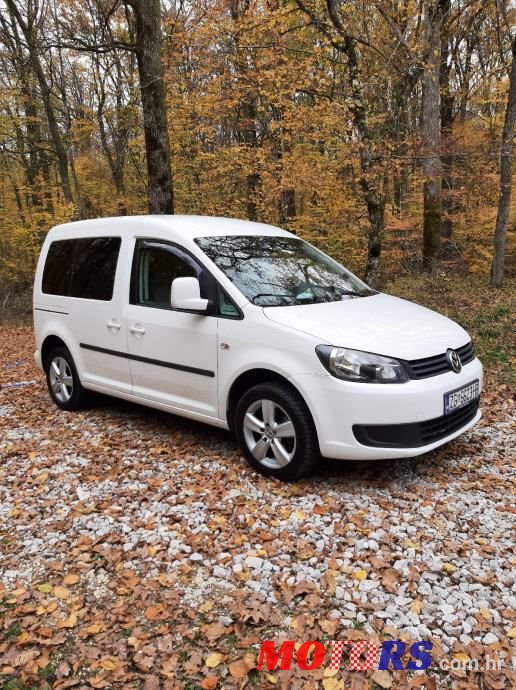 2012' Volkswagen Caddy 1,6 Tdi photo #4