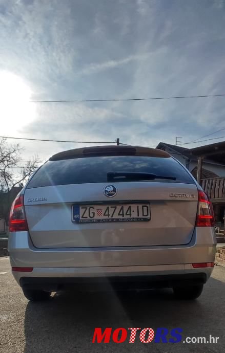 2020' Skoda Octavia Combi photo #4