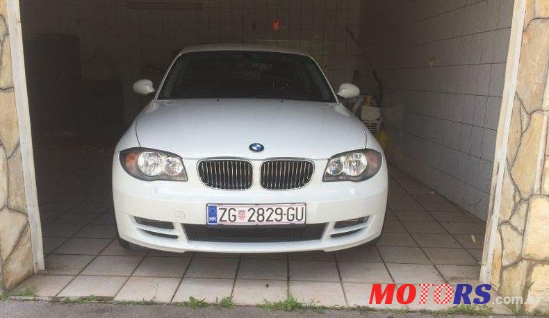 2009' BMW Serija 1 118D photo #1
