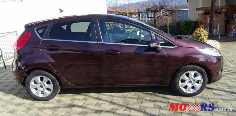 2011' Ford Fiesta 1,6 photo #1