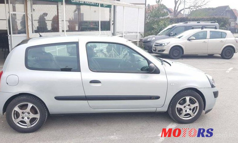 2004' Renault Clio 1,5 Dci photo #1