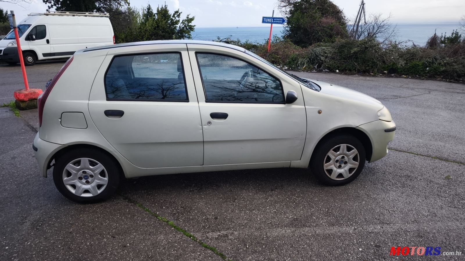 2005' Fiat Punto 1.2 Amore photo #6
