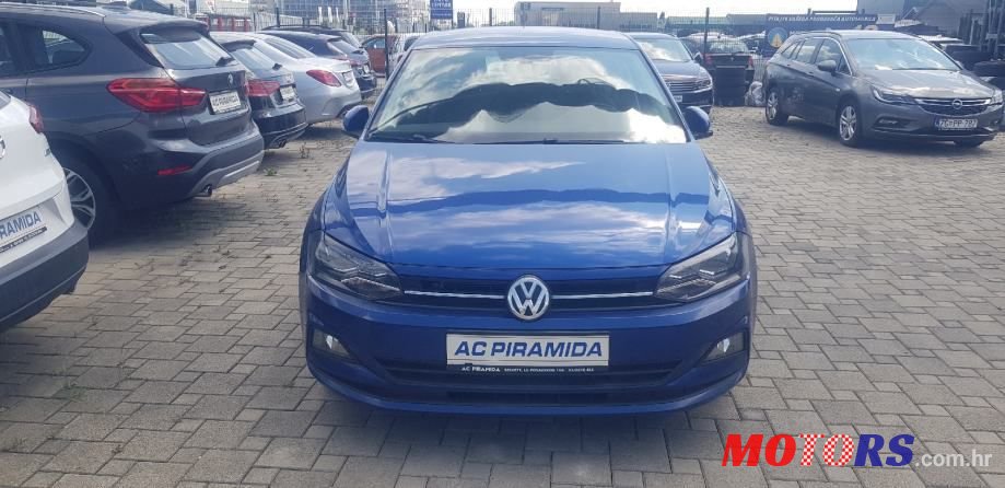 2019' Volkswagen Polo photo #1