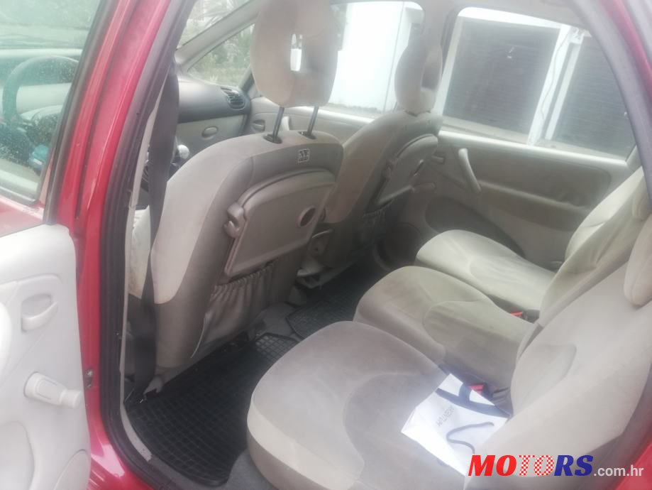 2004' Volkswagen Polo 1,4 photo #6