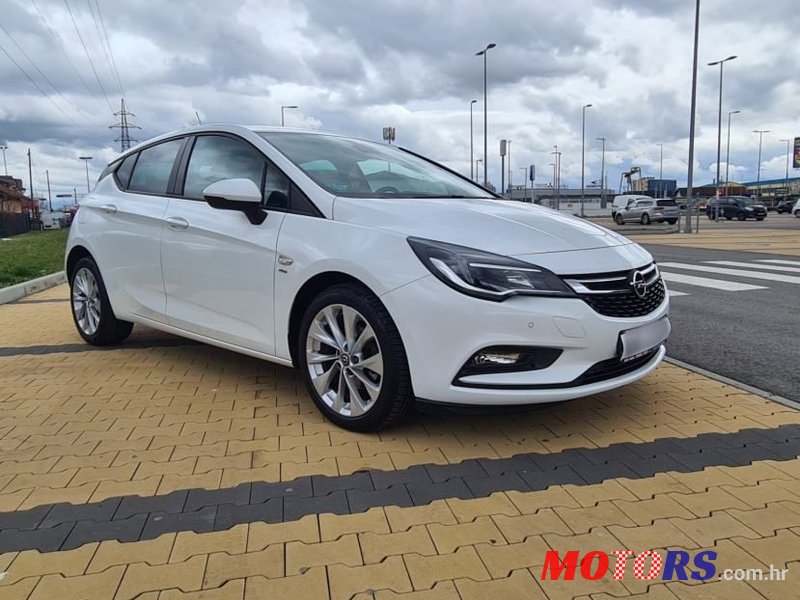 2019' Opel Astra 1,6 photo #1