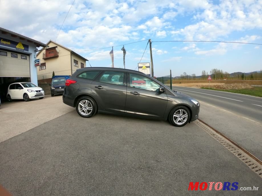 2016' Ford Focus Karavan photo #6