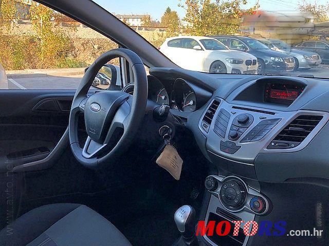 2010' Ford Fiesta 1,2 5 16V photo #4