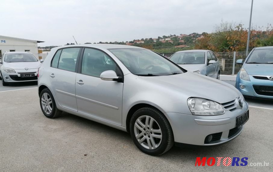 2007' Volkswagen Golf V photo #4
