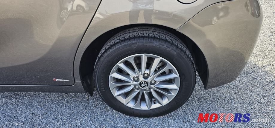 2016' Toyota Verso 1,6 D-4D photo #4