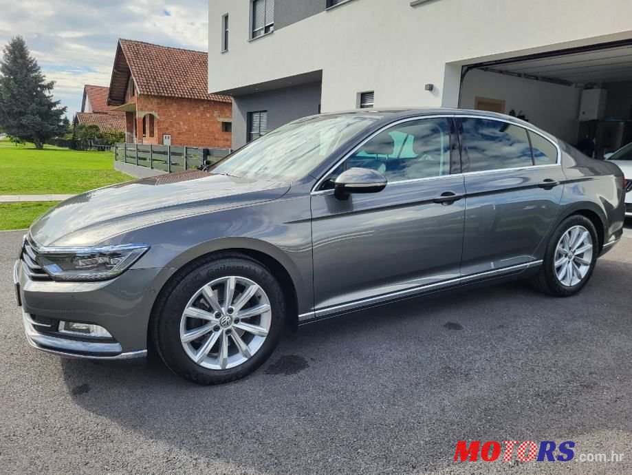 2016' Volkswagen Passat photo #3