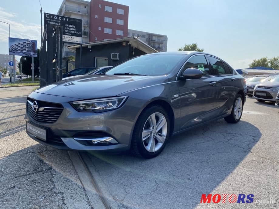 2017' Opel Insignia 1.6 Cdti photo #2