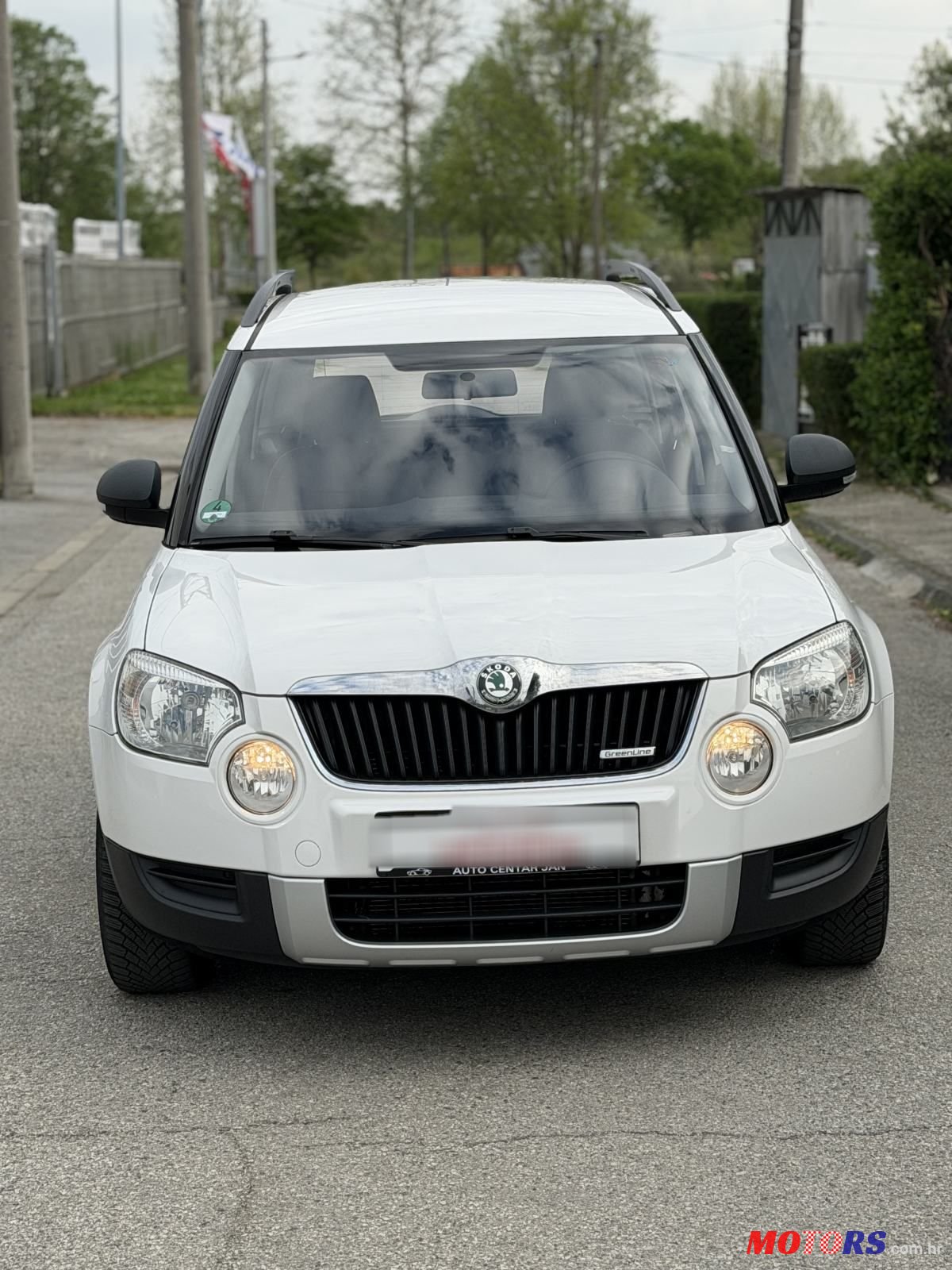 2012' Skoda Yeti 1,6 Tdi photo #2