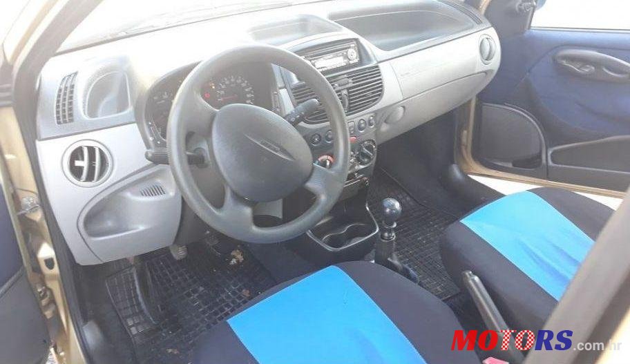 2001' Fiat Punto photo #2