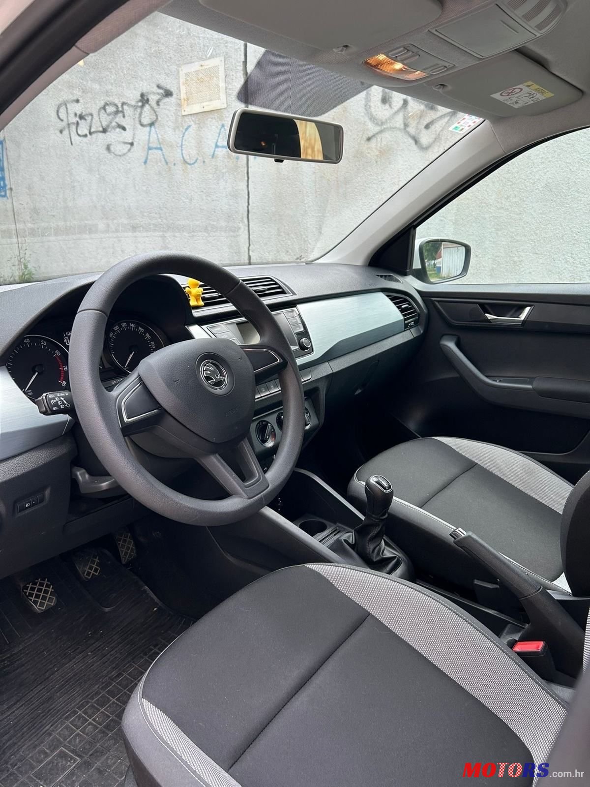 2016' Skoda Fabia 1,0 photo #6